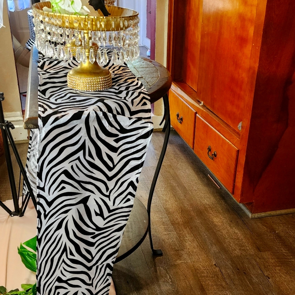 Zebra print table runners